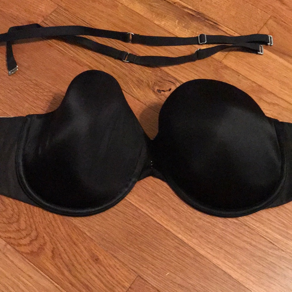 Victoria’s Secret multi-way bra 36D